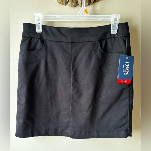 New Chaps Black Pull On Bermuda Skort - Medium - Picture 4 of 4